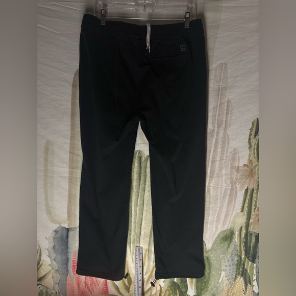 Men’s Lira Draw String Hem Pants 🌵Large - Picture 5 of 11